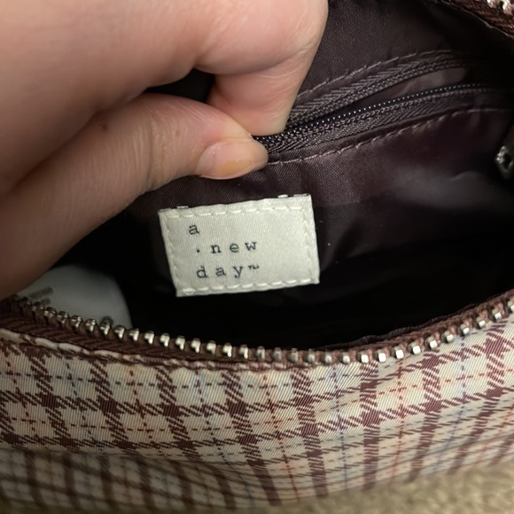 Target - Picture 3 of 4